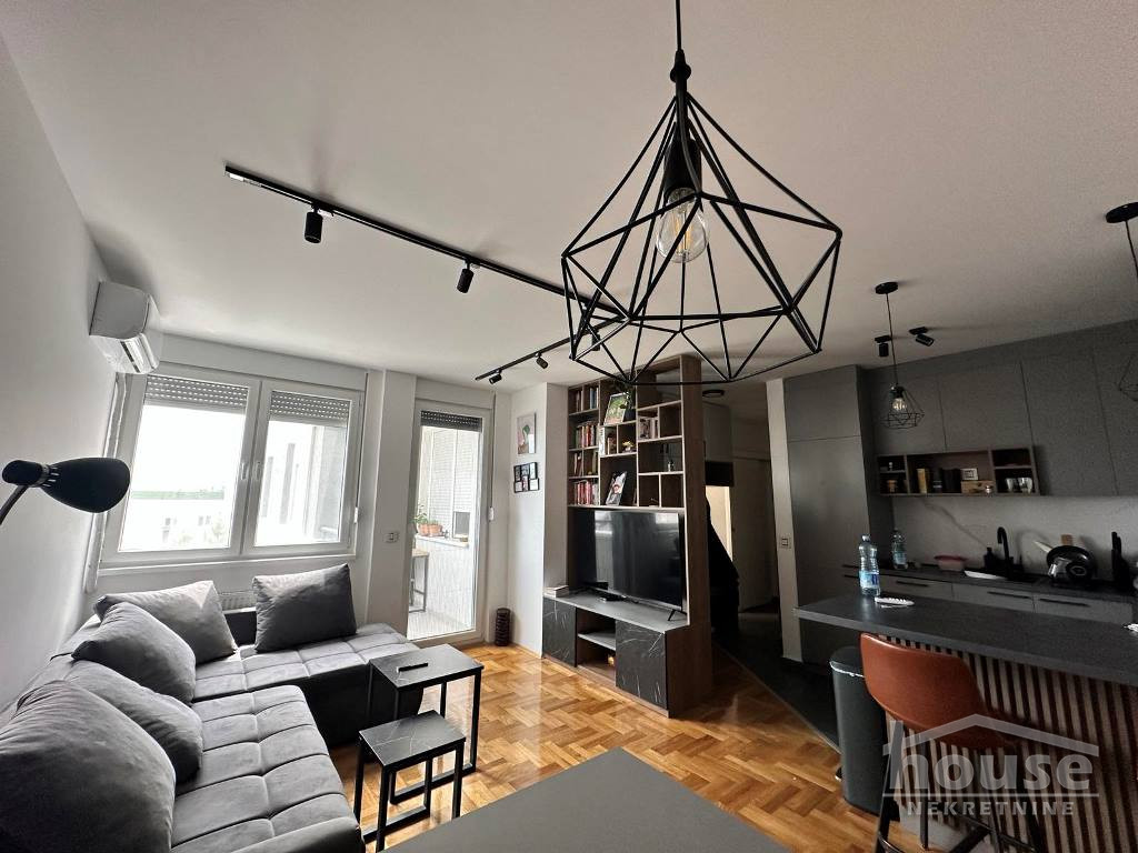 BULEVAR PATRIJARHA PAVLA, NOVI SAD, 1063775