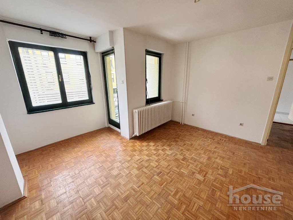 NOVO NASELJE - ŠARENGRAD, NOVI SAD, 1063877