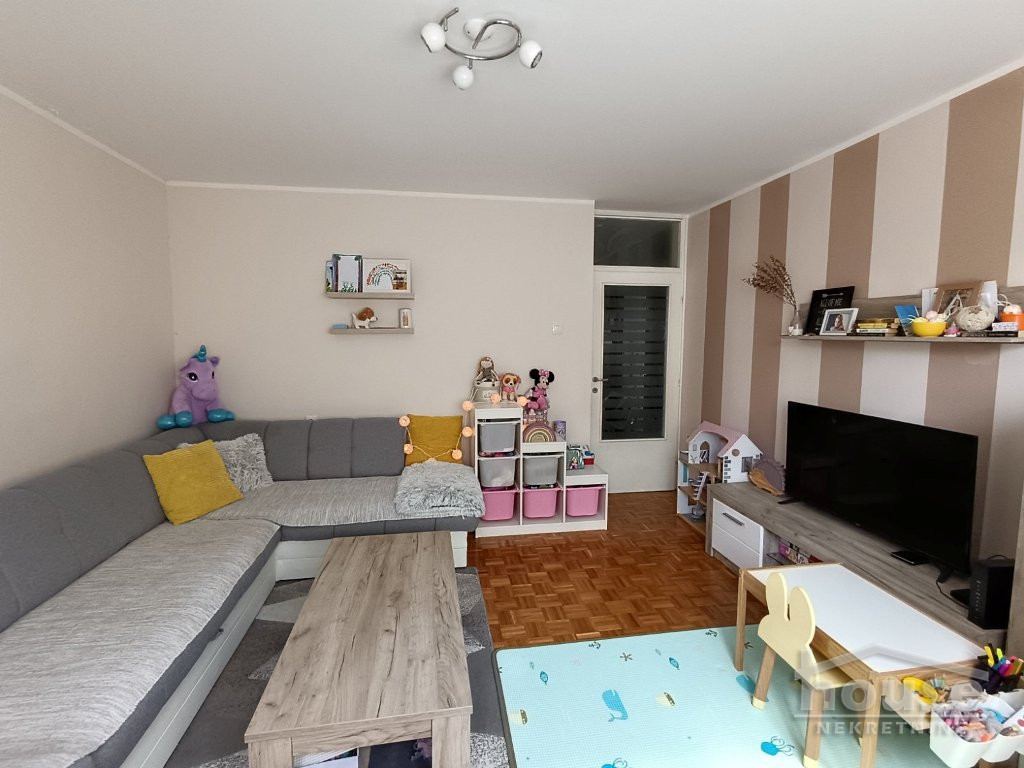 GRBAVICA, NOVI SAD, 1063900
