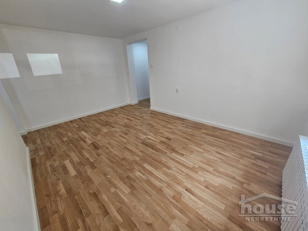 SATELIT, NOVI SAD, 1063973