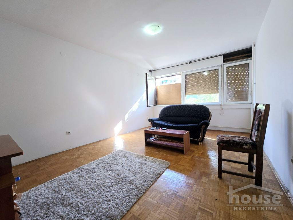 BLOK 8, PETROVARADIN, 1064076