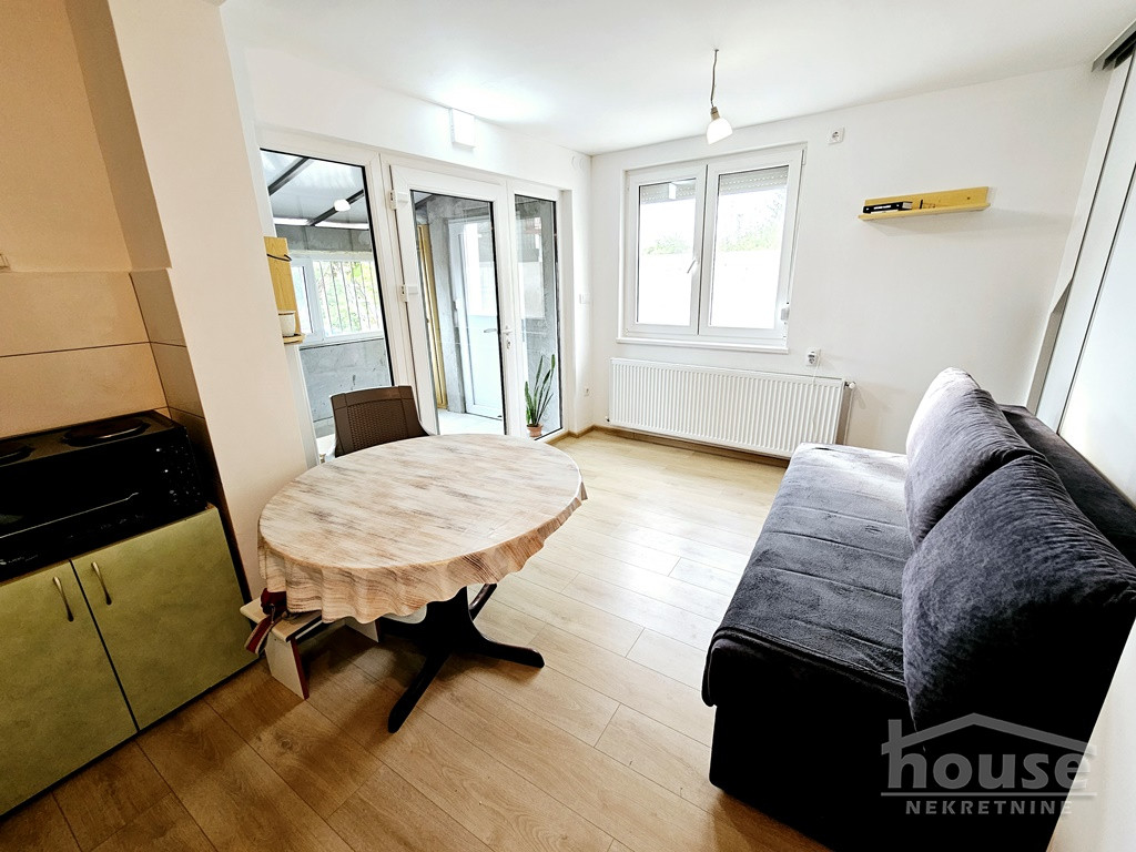 BLOK VILA, PETROVARADIN, 1064282