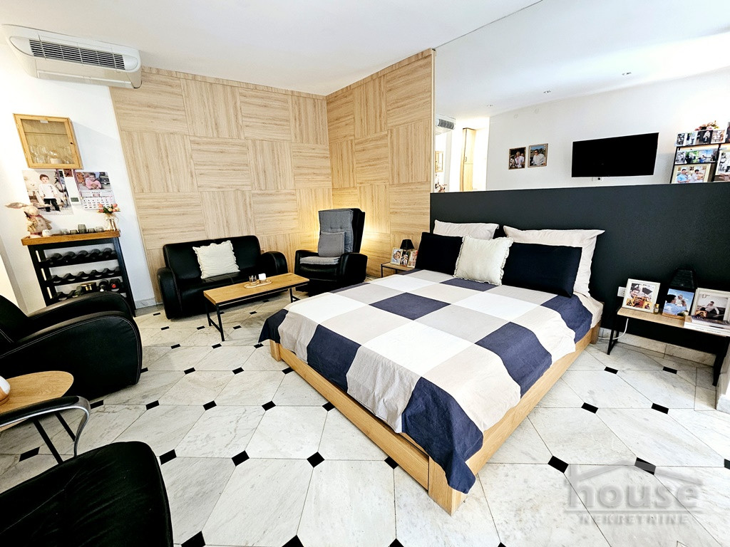 CENTAR, NOVI SAD, 1064284