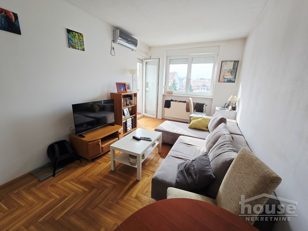 CENTAR, NOVI SAD, 1064697