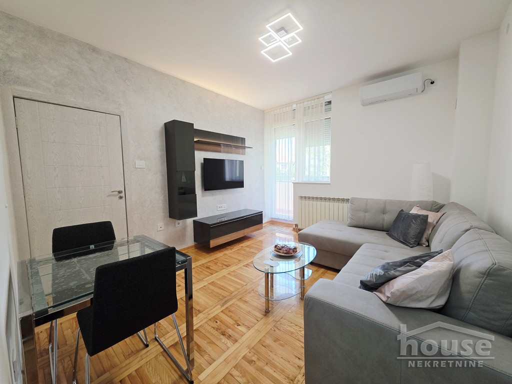 BULEVAR EVROPE, NOVI SAD, 1064763