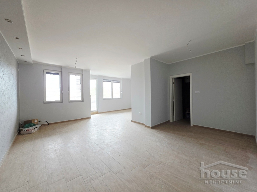 BULEVAR PATRIJARHA PAVLA, NOVI SAD, 1064823