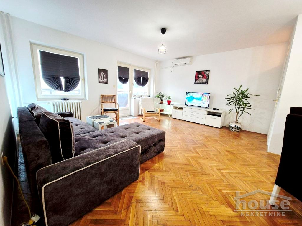 BULEVAR, NOVI SAD, 1065272