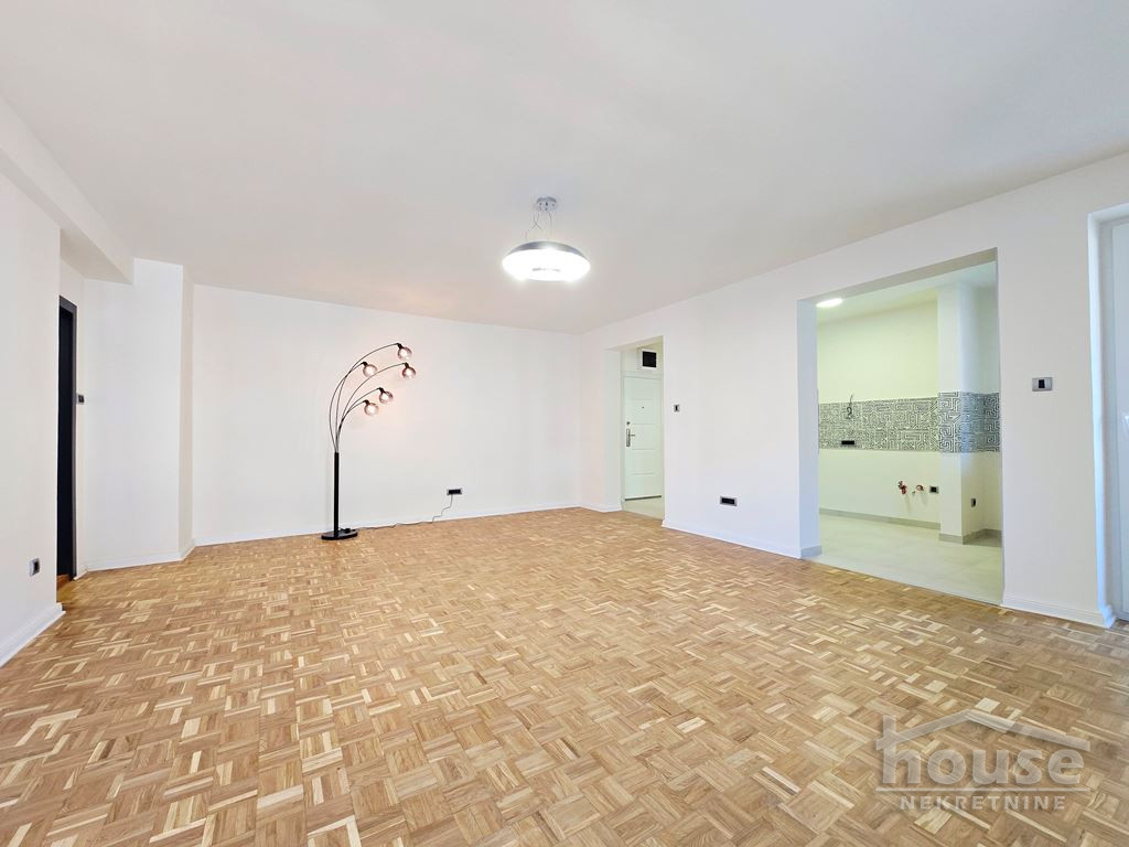 CARA DUŠANA, NOVI SAD, 1065348