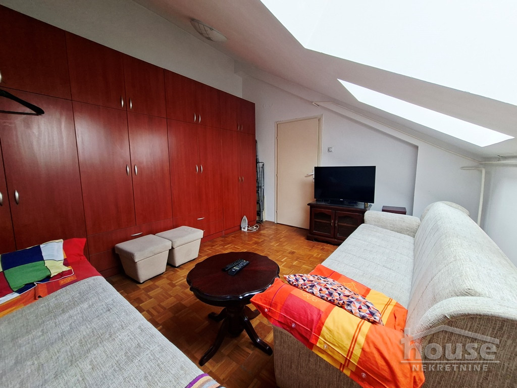 NOVO NASELJE - ŠARENGRAD, NOVI SAD, 1065512