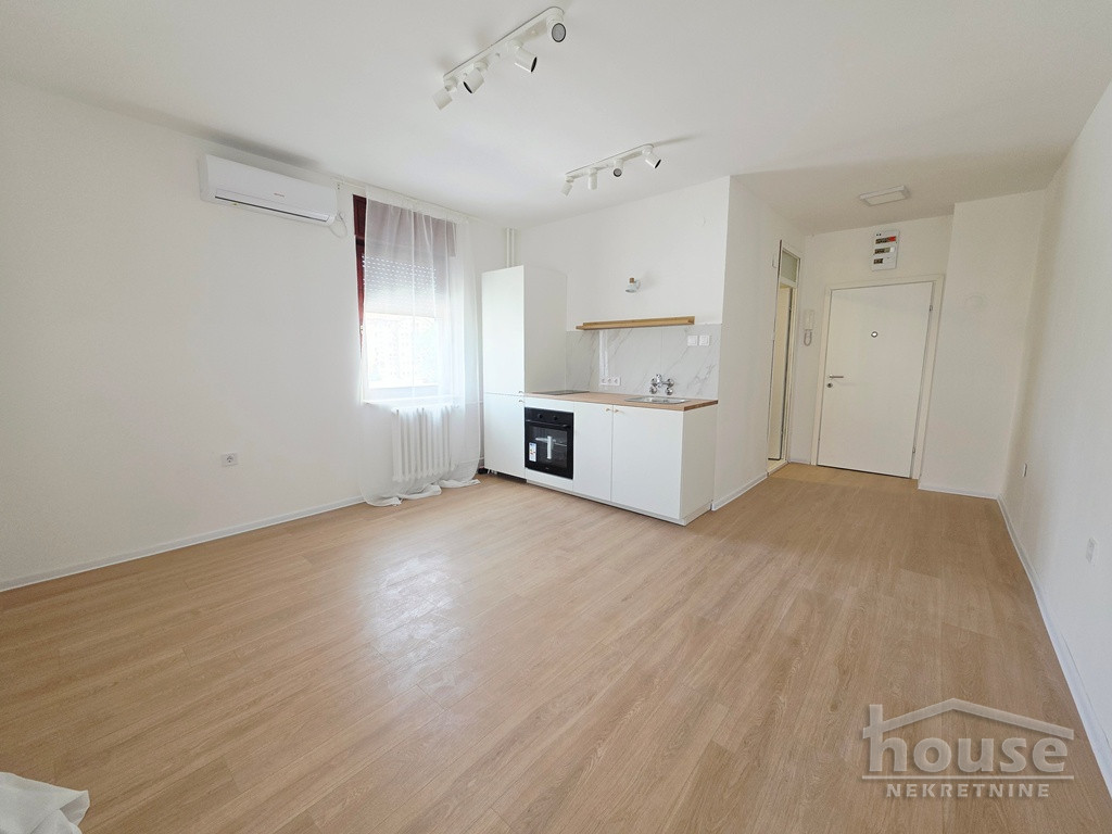 NOVA DETELINARA, NOVI SAD, 1065702