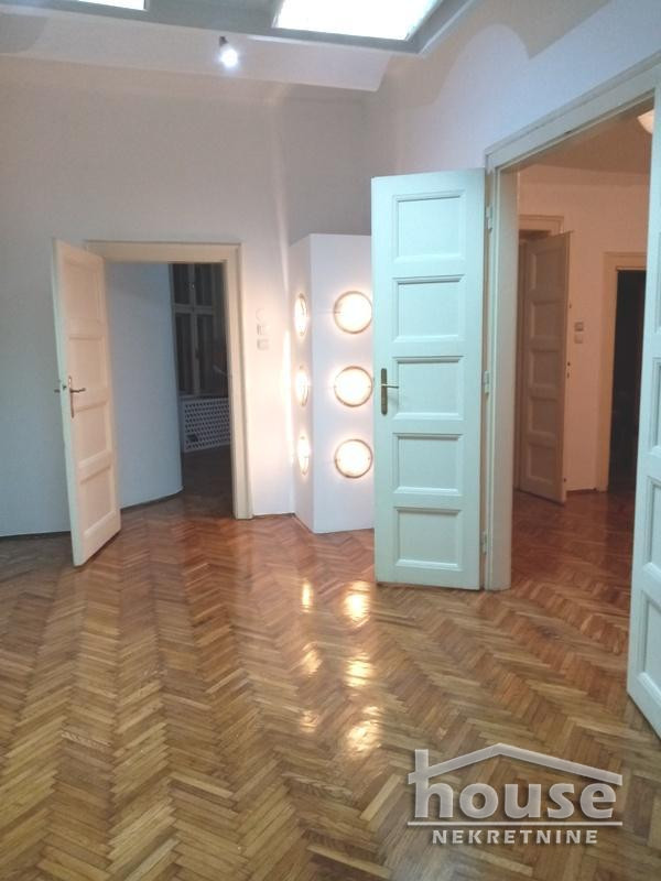 CENTAR, NOVI SAD, 9101871