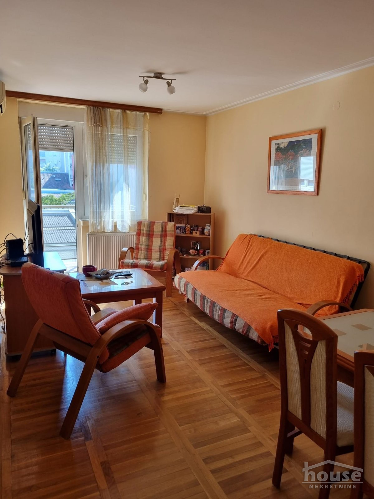 BULEVAR, NOVI SAD, 9108944