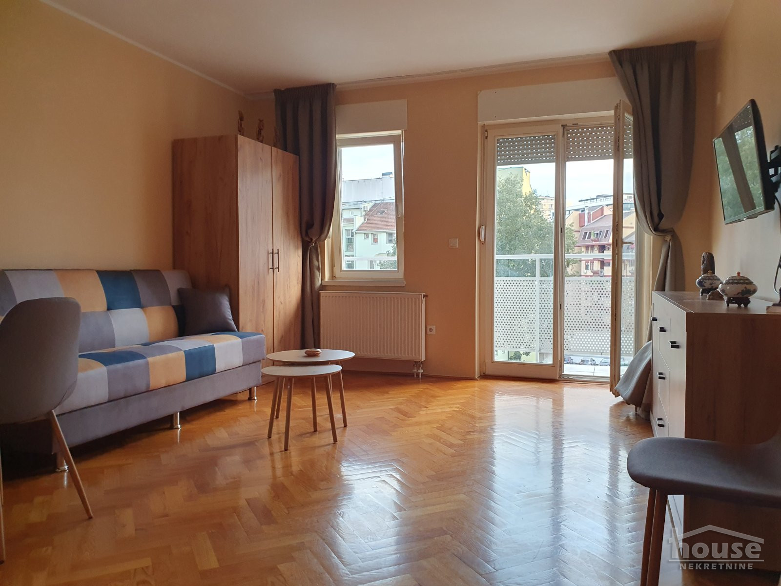 CENTAR, NOVI SAD, 9116673