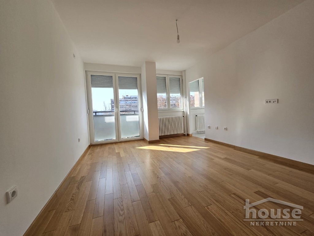 BULEVAR, NOVI SAD, 9117101