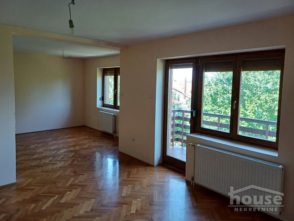 TATARSKO BRDO, SREMSKA KAMENICA, 9117128