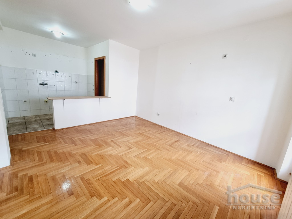 CENTAR, NOVI SAD, 9117171