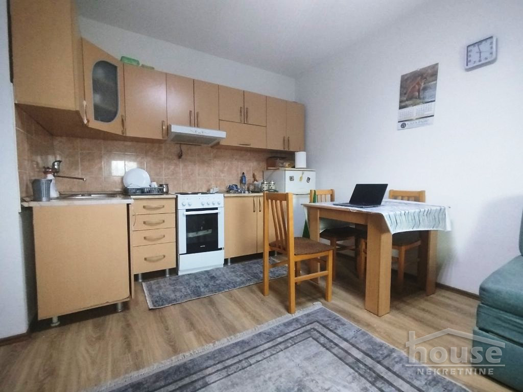 ZELEZNICKA STANICA, NOVI SAD, 9117388