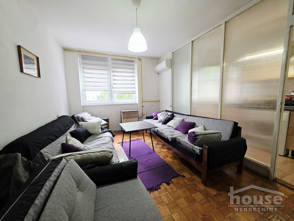 ADAMOVIĆEVO NASELJE, NOVI SAD, 9117437